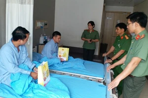 Công an viên ở Đồng Nai bị đâm vào mặt bằng căm xe