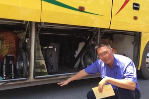 Cơi nới hầm hàng, tài xế còn quậy Thanh tra Giao thông