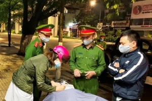 Thủ tướng: Xử nghiêm vi phạm về phòng, chống dịch COVID-19