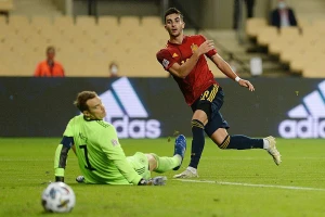 Đức khủng hoảng khi thủng lưới nhiều hơn, ghi bàn ít hơn