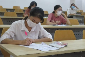 Phương án nào cho những kỳ thi tuyển sinh riêng?