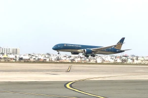 Đường băng mới Tân Sơn Nhất sẵn sàng phục vụ tết