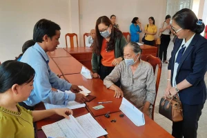 Điều chỉnh trợ giúp xã hội: Tăng khoảng 6.000 tỉ đồng/năm