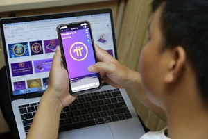 Loại tiền ảo này được giới thiệu là có thể khai thác trên điện thoại thông minh, thông qua ứng dụng miễn phí. Ảnh: H.G