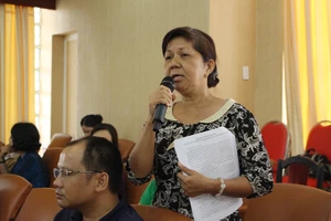 ‘Chưa bao giờ bữa ăn có cự ly ngắn với bệnh viện, nghĩa địa như vậy’