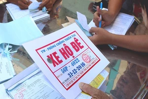 TP.HCM: Xử phạt một xe hộ đê chạy quá tốc độ quy định