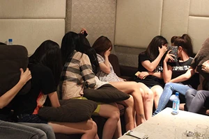 Quận 12 huy động lực lượng xử lý cà phê kích dục