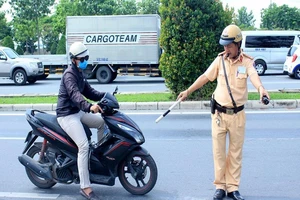 Cho chạy 50 km/giờ nhưng 'phóng' đến 100 km/giờ
