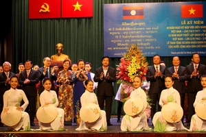 Phát huy quan hệ Việt - Lào trước biến động thế giới