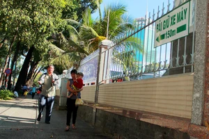 Sau 'lệnh' của ông Hải, nhiều bãi giữ xe đóng cửa gấp