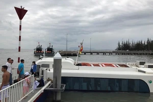  Tàu cao tốc Vũng Tàu - TP.HCM gặp sự cố ở Cần Giờ