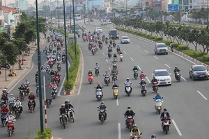 TP.HCM: Đề nghị giảm tốc độ 10 tuyến đường 