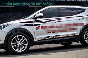 Dán decal trên ô tô sẽ bị phạt thế nào?