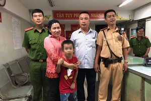 Bé trai mất tích sau trận thắng của Việt Nam trước Malaysia