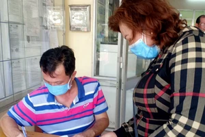 Phòng dịch Corona: Bình Tân giám sát chuyên gia nước ngoài