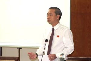 GĐ Sở Văn hóa-Thể thao TP.HCM: Không thể tháo dỡ Trụ sở hỏa xa