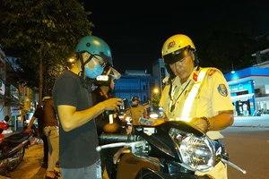 CSGT TP.HCM mở cao điểm, tập trung chống đua xe