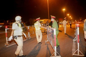 69 chốt, trạm kiểm dịch COVID ở TP.HCM sẽ làm nhiệm vụ gì?