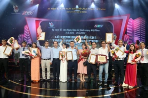 Báo Pháp Luật TP.HCM đoạt 8 giải Báo chí TP.HCM năm 2023