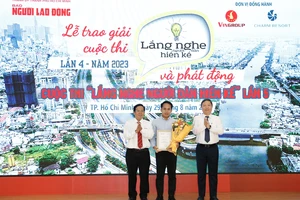 Báo Người Lao Động trao giải 'Lắng nghe người dân hiến kế' lần 4 cho 5 tác phẩm 