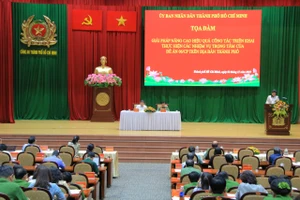 Hồ sơ liên thông: Nộp 1 cửa nhưng đi nhiều phòng