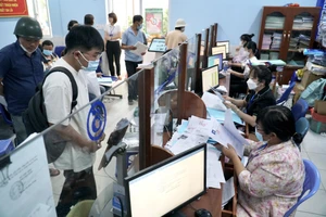 TP.HCM bổ sung 56 phó chủ tịch huyện, xã nào?