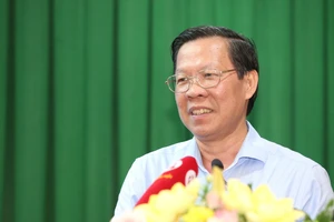 Chủ tịch TP.HCM ủy quyền việc kiểm tra đột xuất về vi phạm môi trường