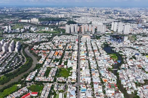 Chủ tịch các quận và TP Thủ Đức được quyết định đầu tư dự án dưới 120 tỉ đồng