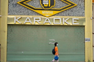 TP.HCM kiến nghị cho quận, huyện cấp, thu hồi giấy phép kinh doanh karaoke 