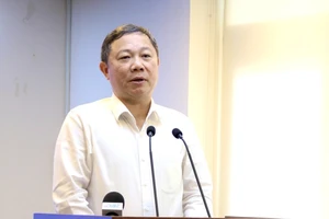 Phó Chủ tịch TP.HCM cảnh báo thông tin nguy cơ dịch bệnh nguy hiểm gấp 20 lần COVID-19