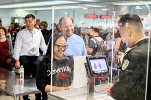 Nhà đầu tư nước ngoài sẽ có làn ưu tiên khi nhập cảnh vào TP.HCM