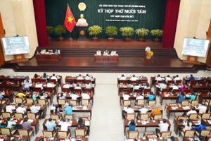 HĐND TP.HCM thống nhất lập trung tâm hành chính công một cấp