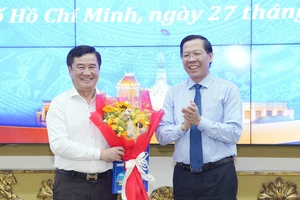 Giám đốc Sở Tư pháp TP.HCM Huỳnh Văn Hạnh nghỉ hưu 