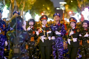 Chi tiết 21 vị trí đặt màn hình led ở TP.HCM để người dân xem lễ diễu binh, diễu hành