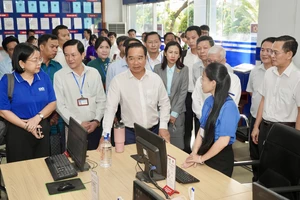 Giai đoạn 2, TP.HCM sẽ sắp xếp bộ máy trong cơ quan chuyên môn và 168 phường, xã, đặc khu