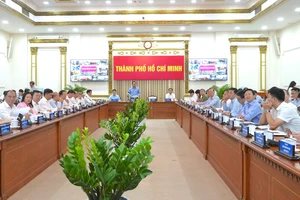 UBND TP.HCM họp phiên đầu tiên về kinh tế - xã hội sau sáp nhập