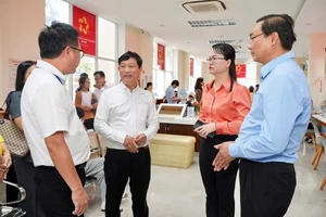 Phó Chủ tịch xã Nhà Bè trực tiếp xử lý những 'ca khó' trong thủ tục hành chính