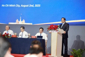 TP.HCM, Đà Nẵng cử người ra nước ngoài học tập để vận hành Trung tâm tài chính quốc tế