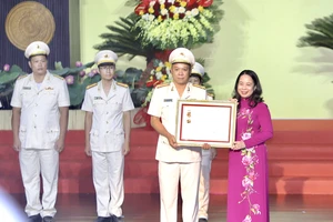 Nhiều cá nhân của Công an TP.HCM nhận Huân chương Quân công, Huân chương Chiến công