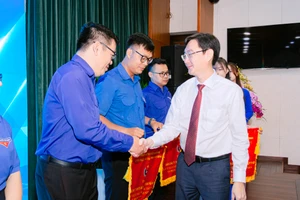 Cán bộ Đoàn UBND TP.HCM: Nói ít làm nhiều, việc đáng làm phải quyết làm bằng được