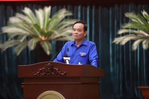 Bí thư Trần Lưu Quang đối thoại trực tiếp với thanh niên TP.HCM