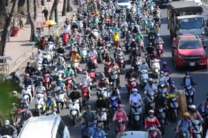 TP.HCM chỉ đạo xử lý ùn tắc tại 9 khu vực trọng điểm, ưu tiên sân bay Tân Sơn Nhất