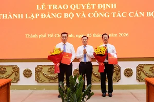 Đảng ủy UBND TP.HCM thành lập Đảng bộ tại hai Ban Quản lý dự án lớn