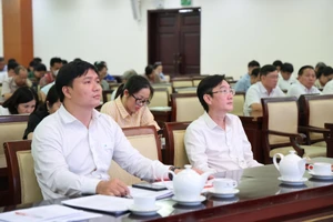 Hơn 20.700 cán bộ, đảng viên TP.HCM dự hội nghị thông tin thời sự quý II