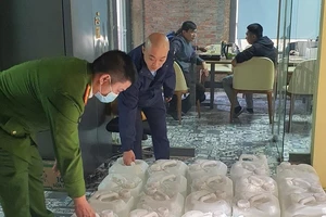 Liên tục phát hiện rượu không rõ nguồn gốc