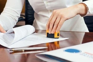 Dịch thuật công chứng FAQTrans - Địa điểm được khách hàng tin tưởng, lựa chọn