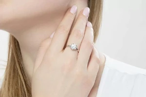 Nhẫn bạc 925 nữ giá bao nhiêu, hãng nào đẹp, mua ở đâu?