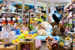 Vietmadeco - Công ty vali, dép thời trang và gấu bông uy tín