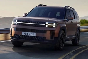 Hyundai công bố chi tiết thiết kế và giá xe Santafe 2024