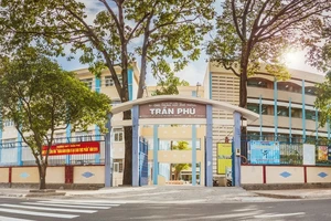 Trường PTTH Trần Phú - TP.HCM (niên khóa 1980 - 1983): Thông báo họp mặt